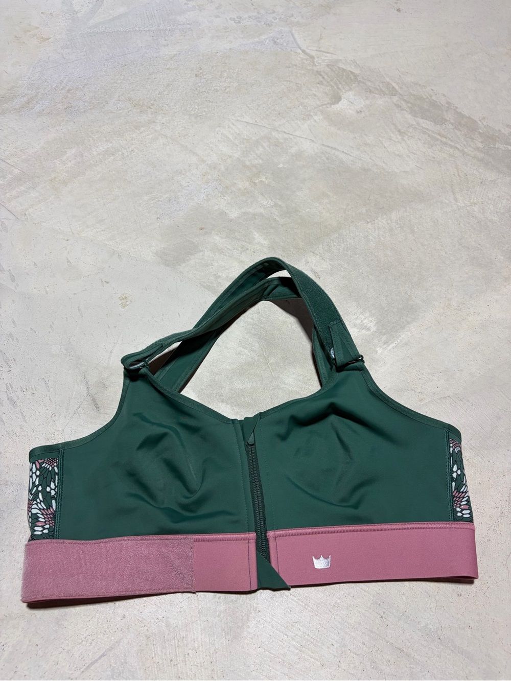 Shefit Women’s Front-Zip Sports Bra Forest Green & Dusty Rose 1luxe